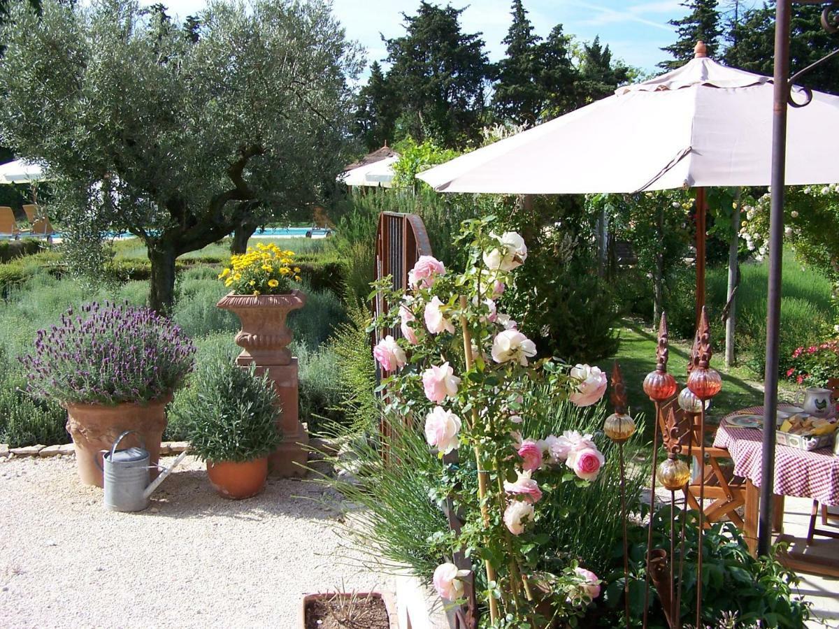 Bed and Breakfast La Capucine Lagnes Exteriér fotografie