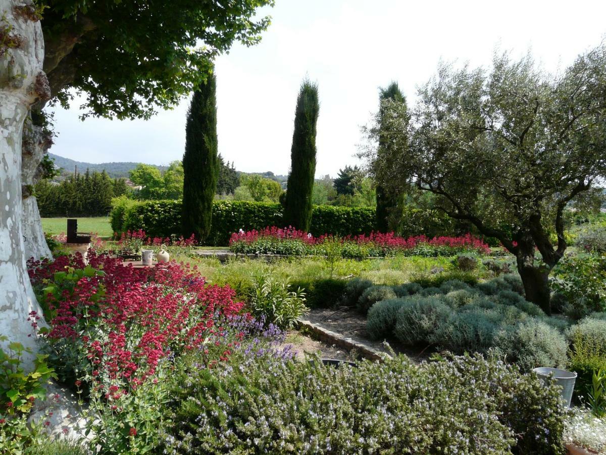 Bed and Breakfast La Capucine Lagnes Exteriér fotografie